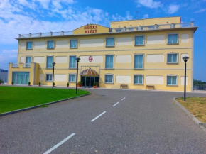  Hotel Rizzi  Кастэль-Сан-Джованни